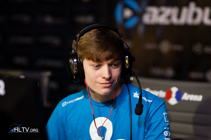 告别手写文档痛苦！swag-pascal 项目详解：Pascal 语言生成 Swagger 规范的最佳实践与代码实例